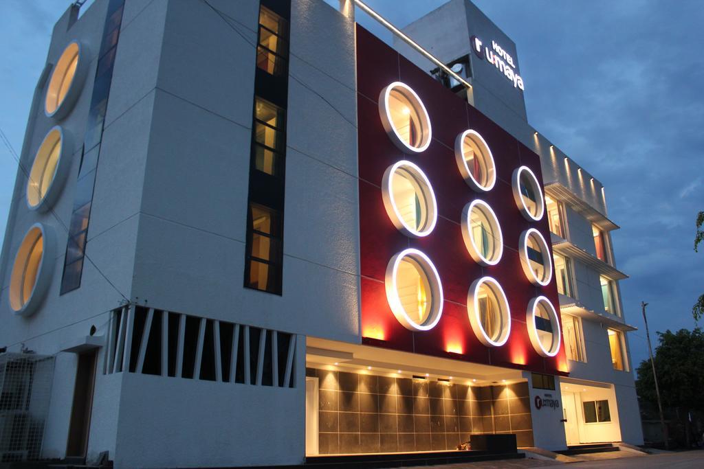 Oyo 963 Hotel Rumaya Ujjain Exterior photo